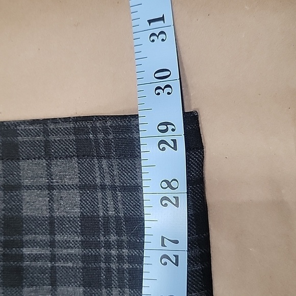Calvin Klein, Size 6 Black and Gray Plaid Pants. EUC! - Picture 4 of 11